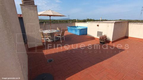 Foto 2 de Piso en venta en Calle Pedraforca, Les Arenes - La Grípia Can Montllor, Terrassa