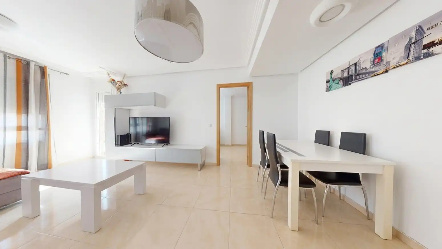Flat with terrace for sale in Casco Urbano