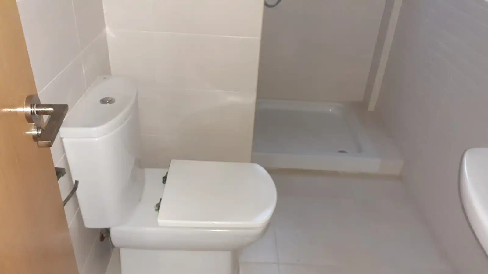 Baño de Piso en venta en Piles con Aire acondicionado, Calefacción y Amueblado