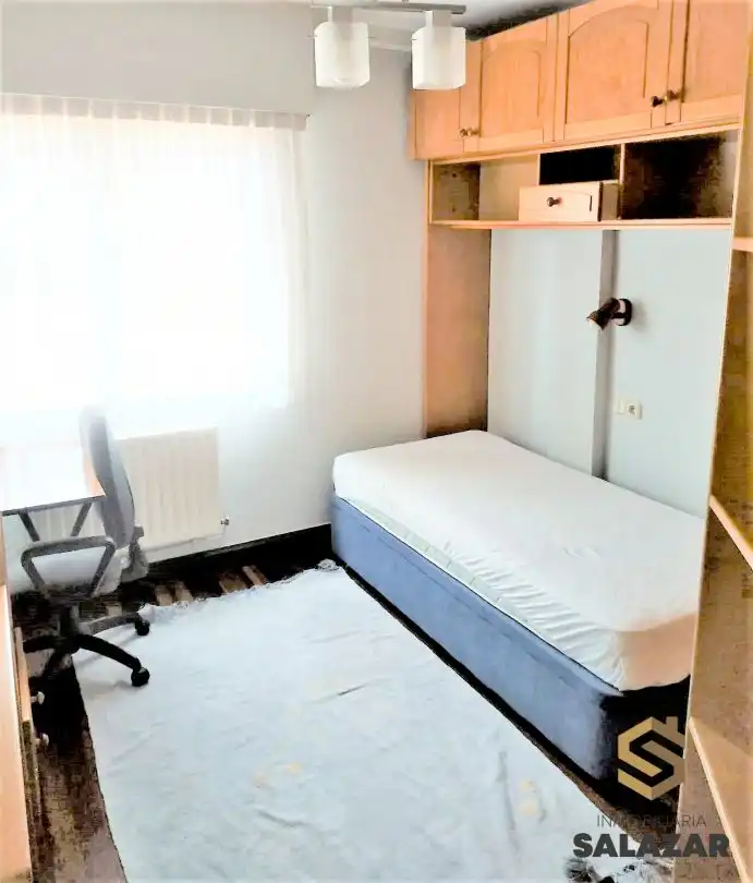 Habitación de Piso de alquiler en Bilbao  con Calefacción, Terraza y Balcón