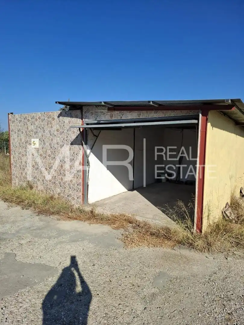 Exterior view of Houses for sale in Chiclana de la Frontera