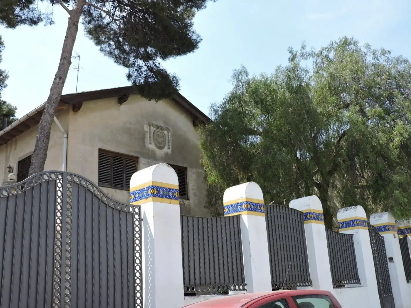 Vista exterior de Casa o chalet en venta en Godella con Jardín privado, Terraza y Balcón