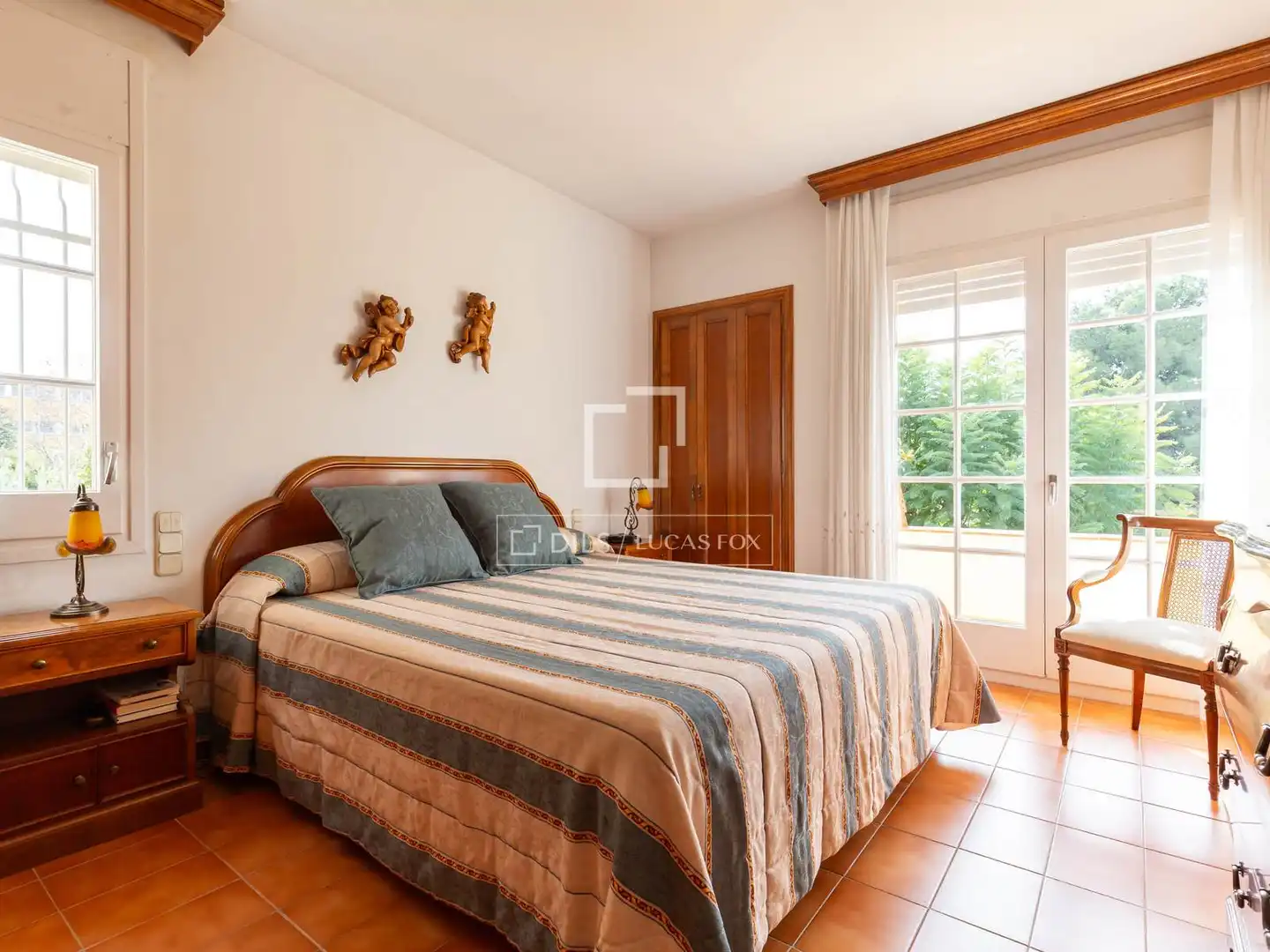 Dormitori de Casa o xalet en venda en Sant Just Desvern amb Calefacció, Jardí privat i Terrassa