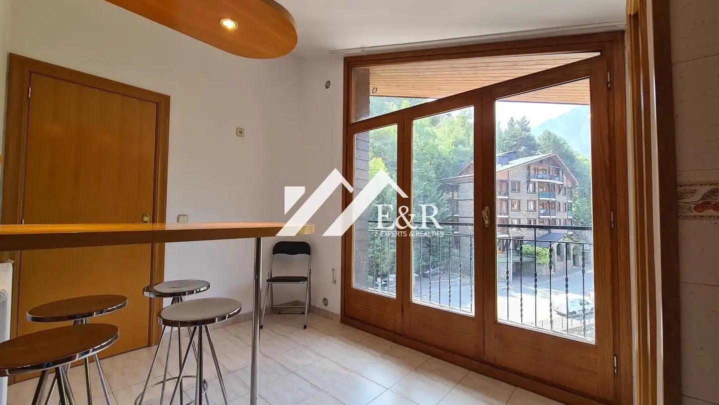 Terraza de Piso en venta en La Massana con Terraza y Amueblado