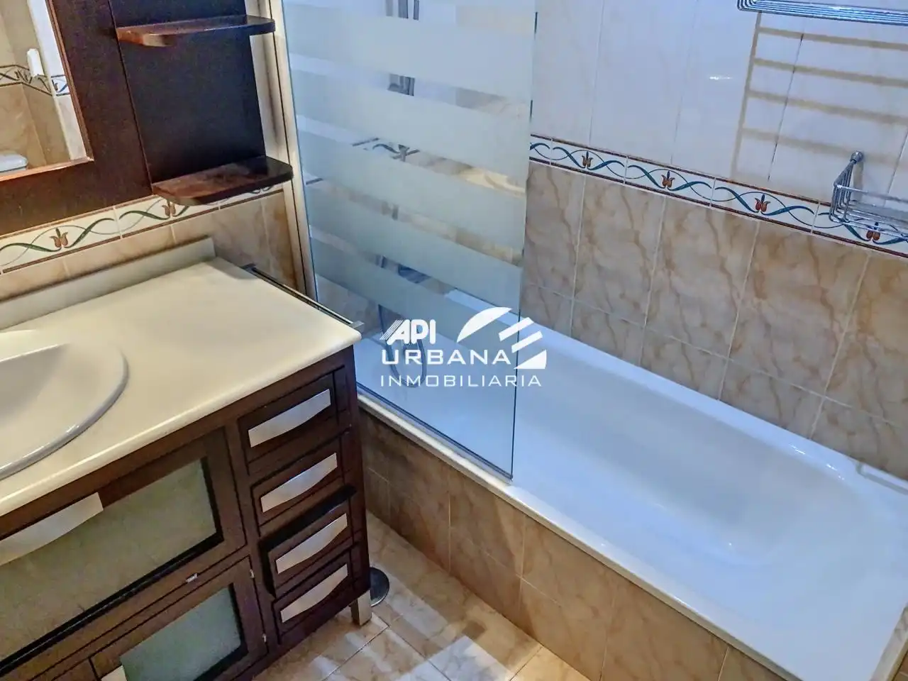 Baño de Planta baja en venta en Lucena con Trastero y Amueblado