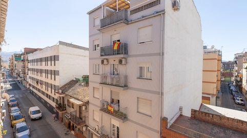 Foto 3 de Piso en venta en Calle Ebro, 1, Barrio de Zaidín, Granada Capital