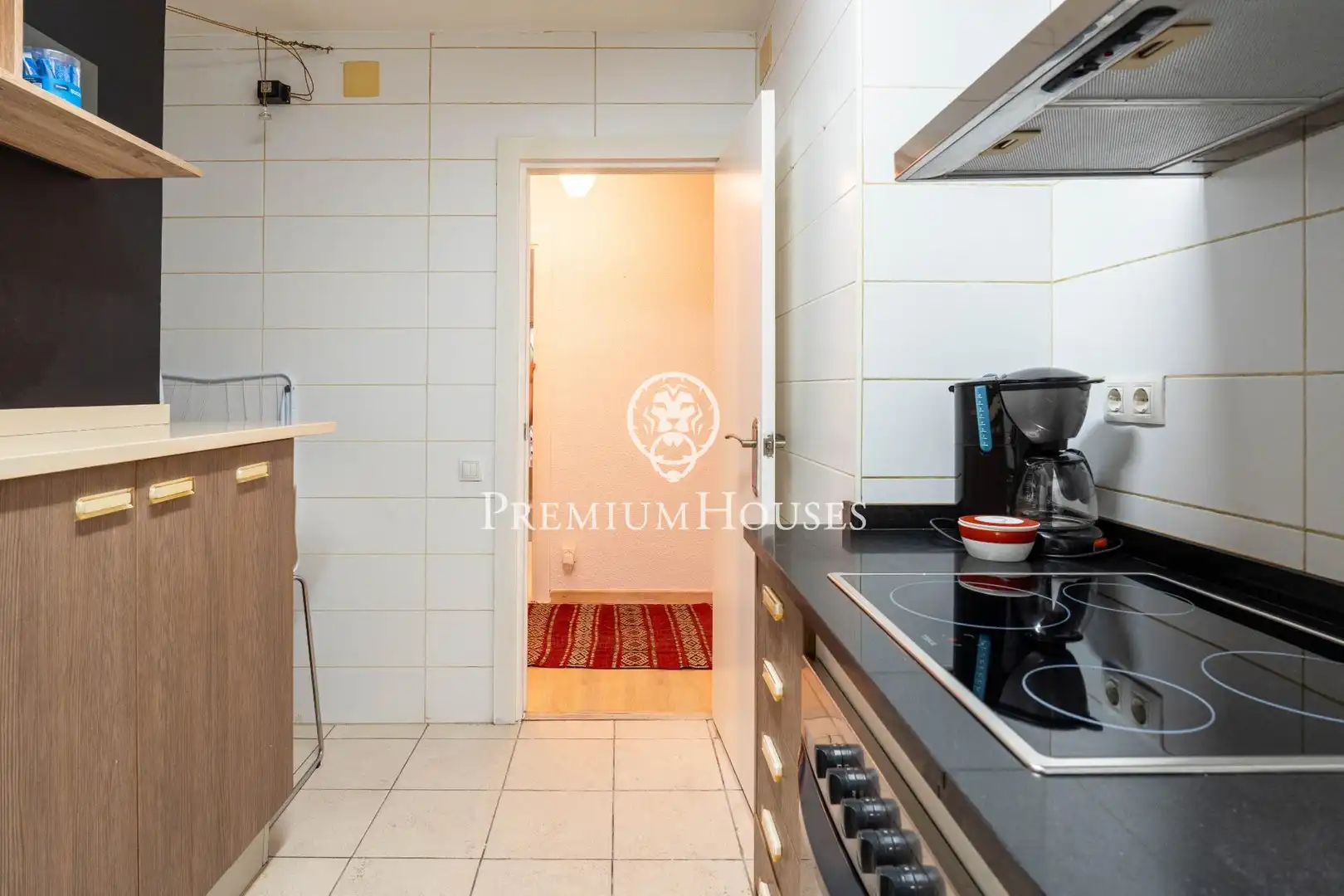 Cuina de Planta baixa en venda en Vilanova i la Geltrú amb Aire condicionat, Parquet i Traster
