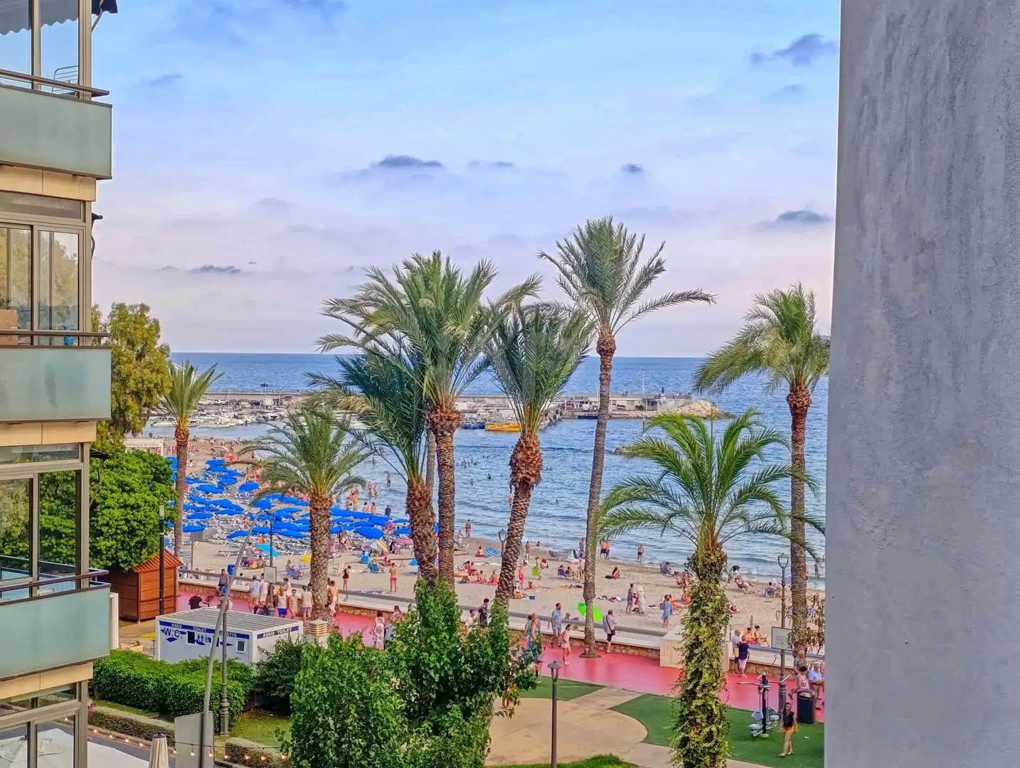 Exterior view of Flat for sale in Benidorm  with Air Conditioner and Heating