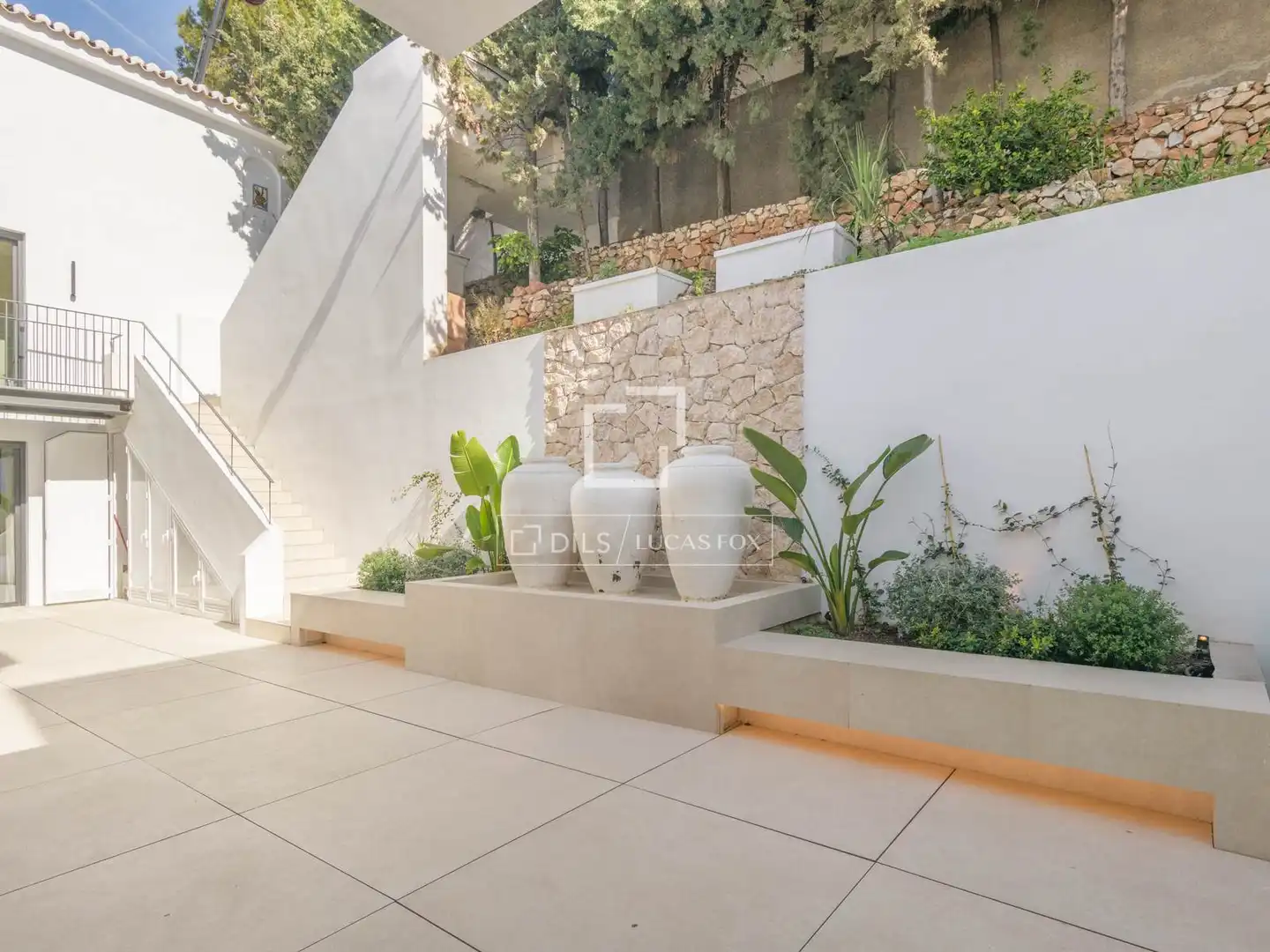 Terrassa de Casa o xalet en venda en Málaga amb Aire condicionat, Jardí privat i Traster