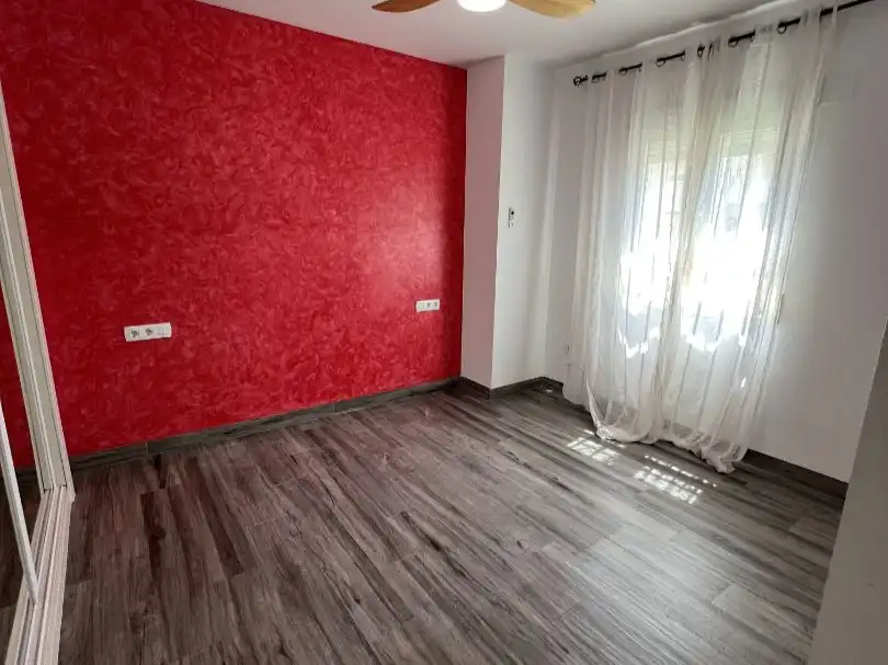 Schlafzimmer von Wohnung zur Miete in Montequinto mit Klimaanlage, Heizung und Schwimmbad