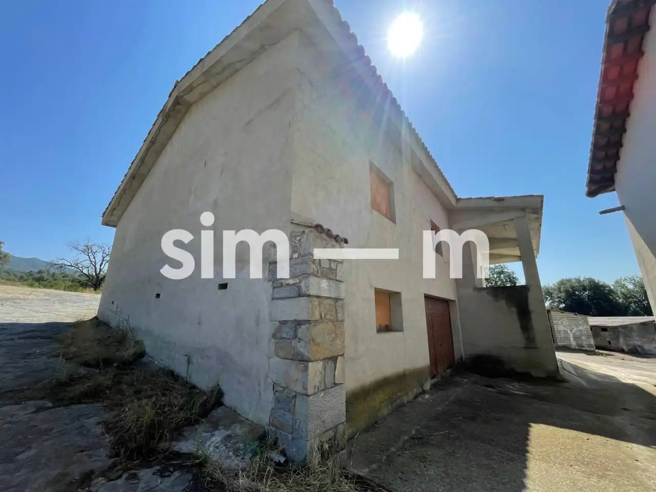 Vista exterior de Finca rústica en venda en Sant Pere de Torelló amb Jardí privat i Terrassa