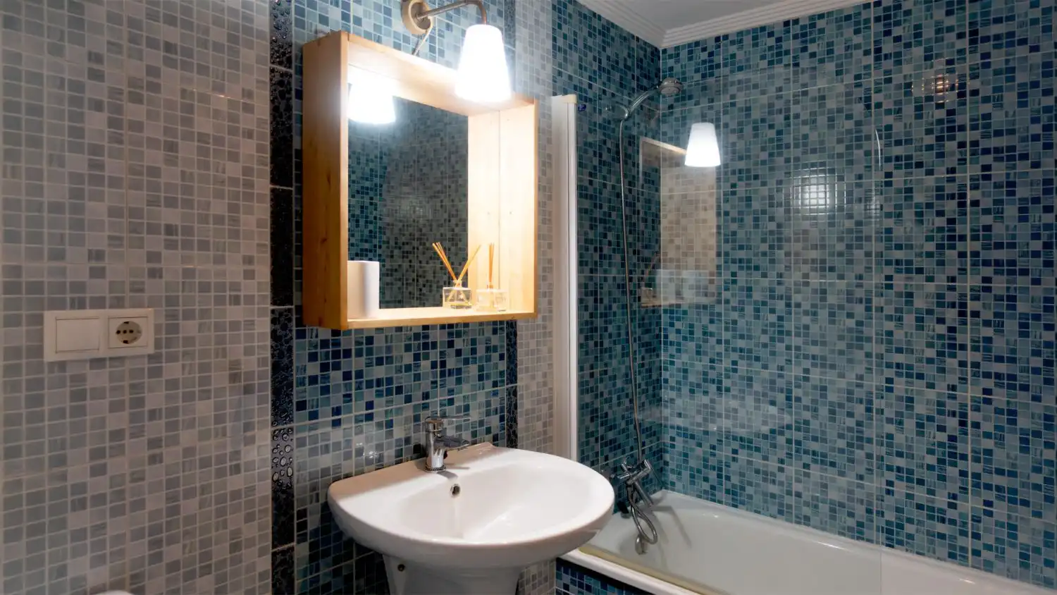 Badezimmer von Wohnung zum Verkauf in Ponteareas mit Heizung, Terrasse und Abstellraum