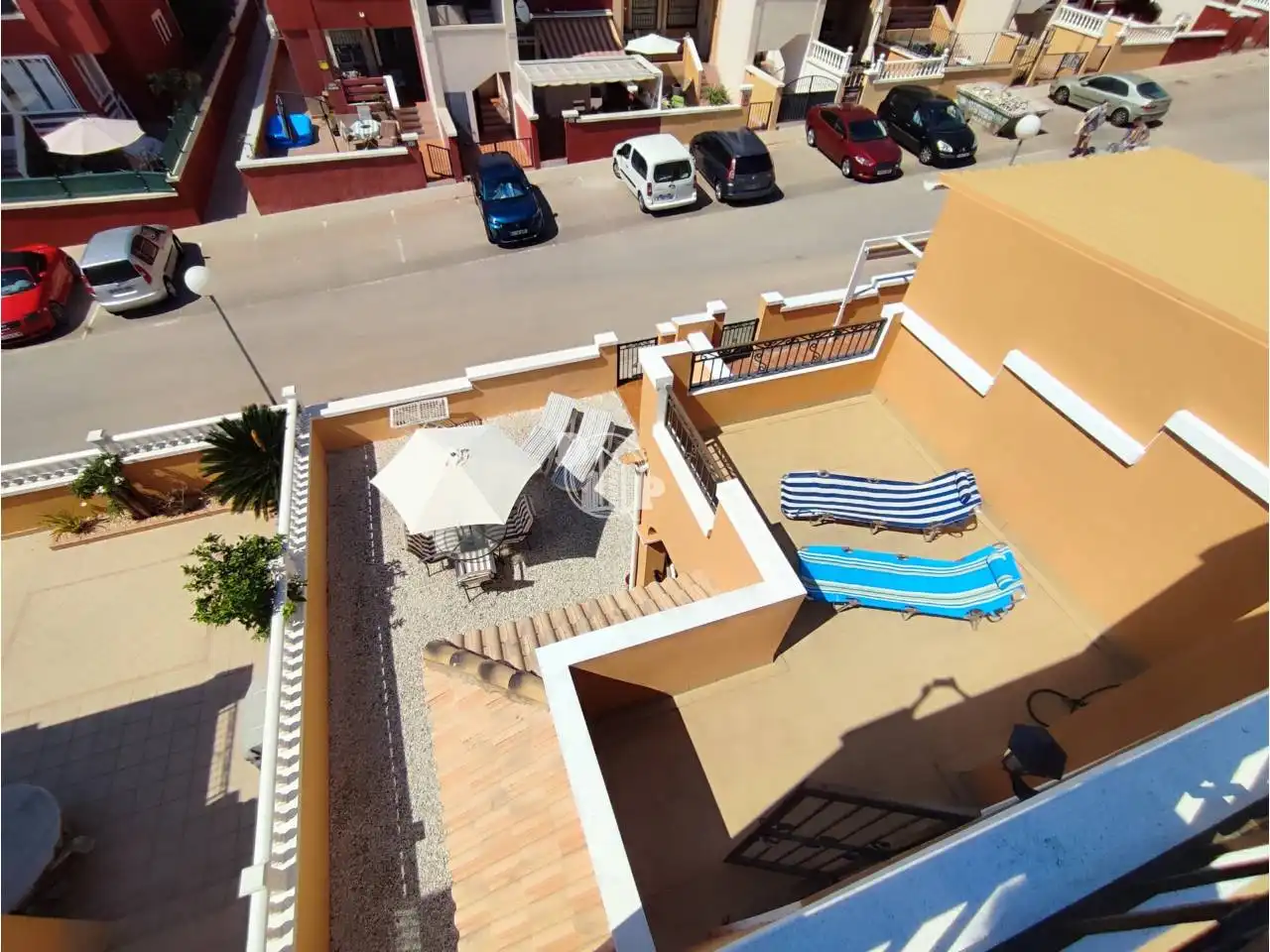 Casa pareada con piscina en venta en Calle Laguna de Sariñena, imagen 4