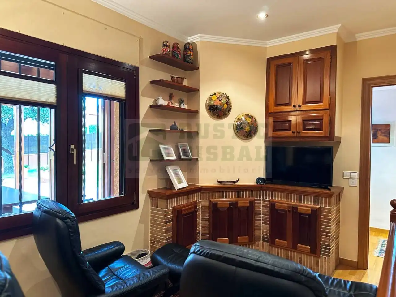 Sala d'estar de Casa o xalet en venda en Forallac amb Aire condicionat, Calefacció i Jardí privat