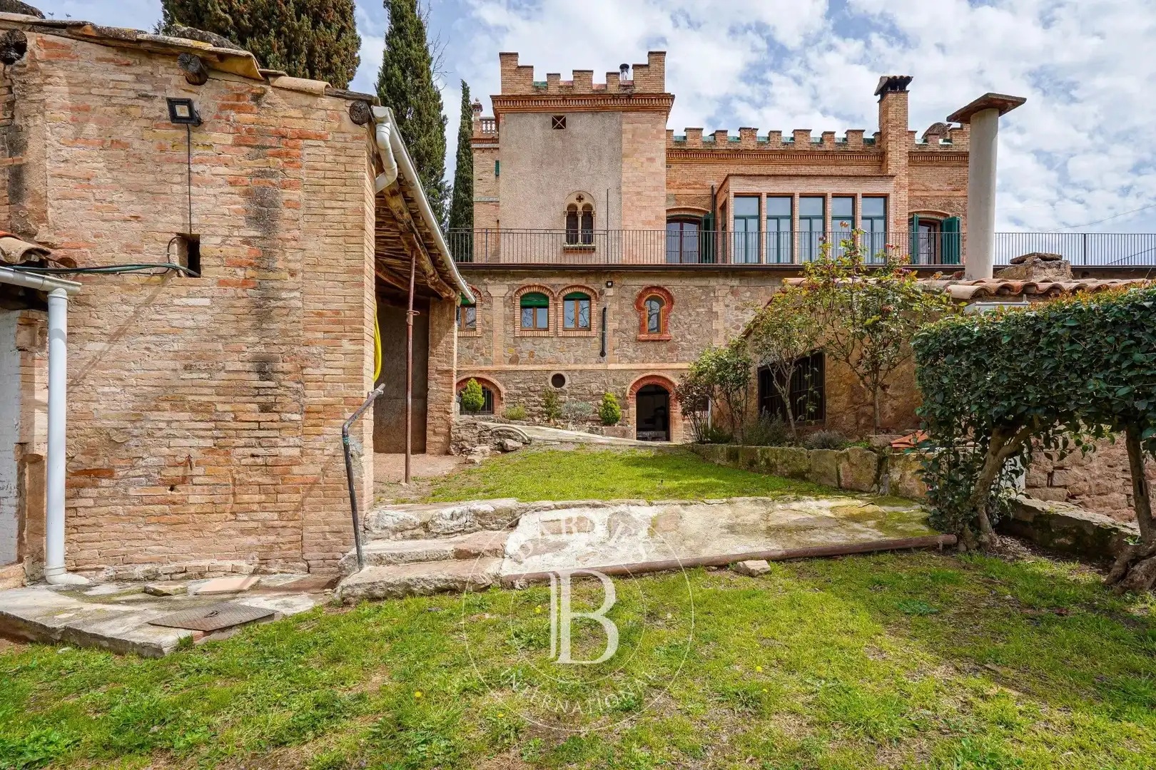 Exterior view of Houses for sale in Sant Mateu de Bages  with Heating and Internet