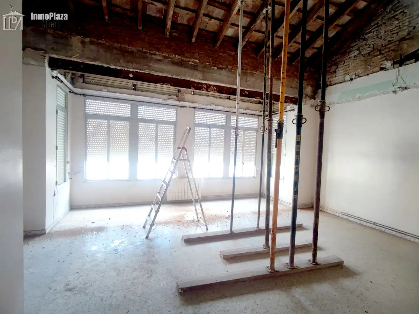Casa adosada en venta en Albal con Terraza, Trastero y Balcón
