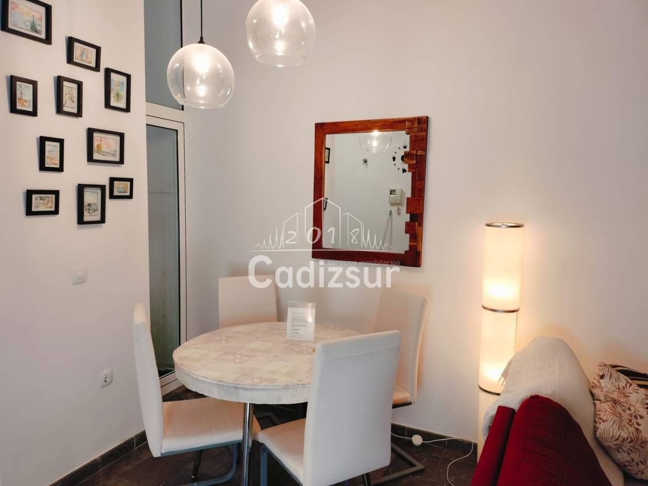 Menjador de Apartament en venda en  Cádiz Capital amb Aire condicionat i Moblat
