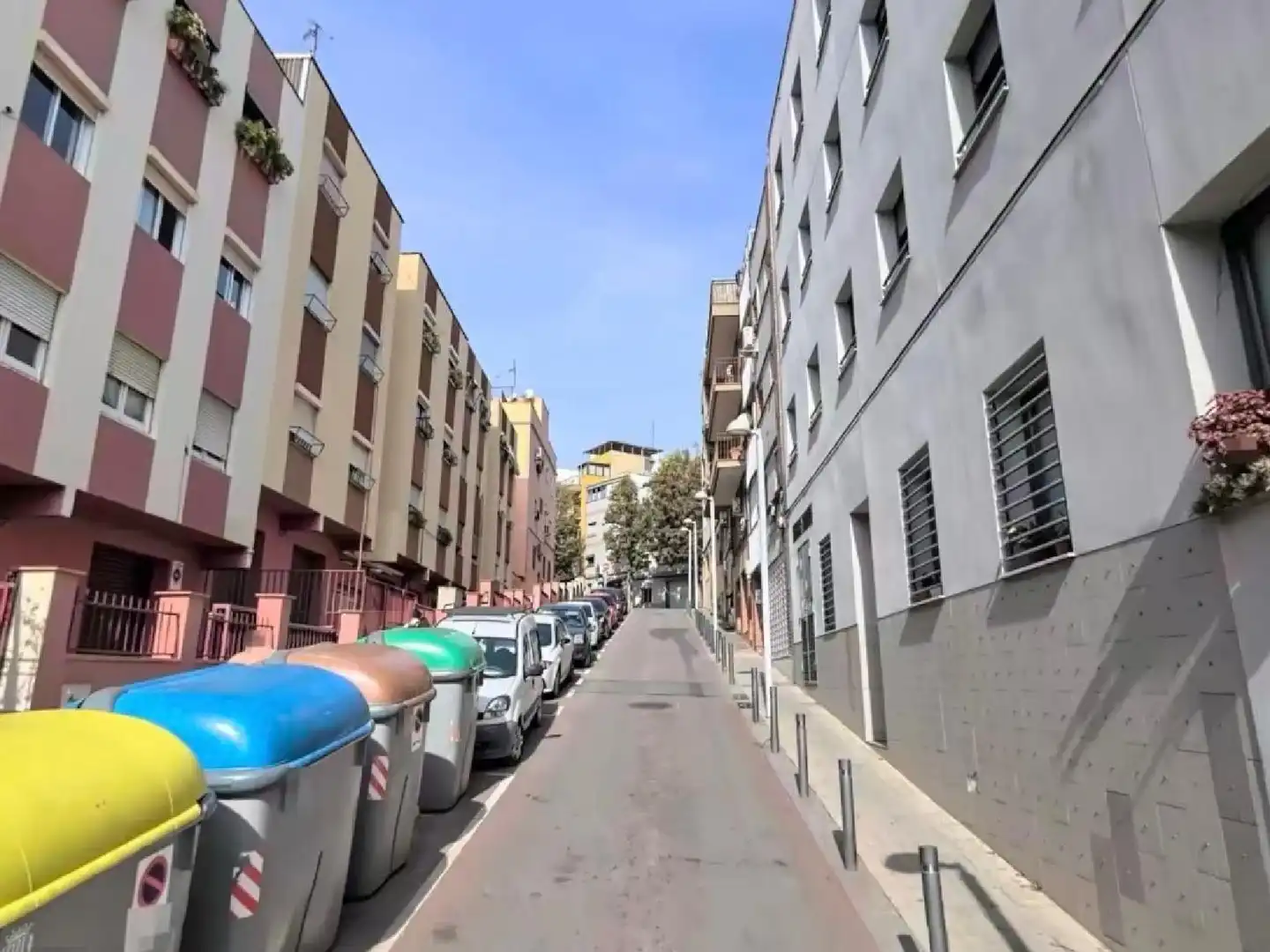 Vista exterior de Piso en venta en Santa Coloma de Gramenet con Terraza