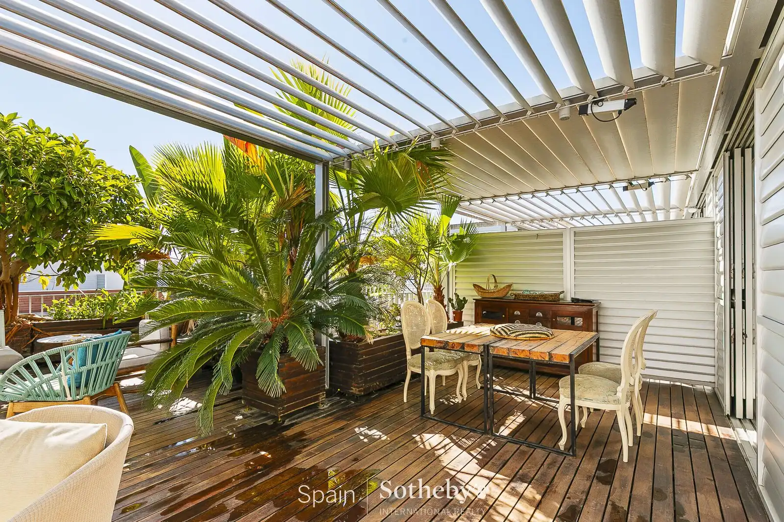Terrasse von Wohnungen zum Verkauf in Sant Pere de Ribes mit Klimaanlage, Privatgarten und Terrasse