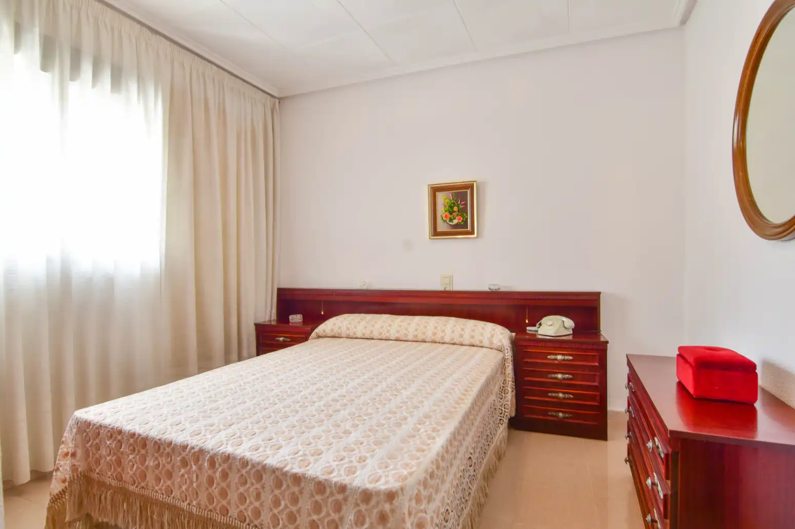Dormitori de Casa o xalet en venda en Marines amb Aire condicionat, Terrassa i Balcó