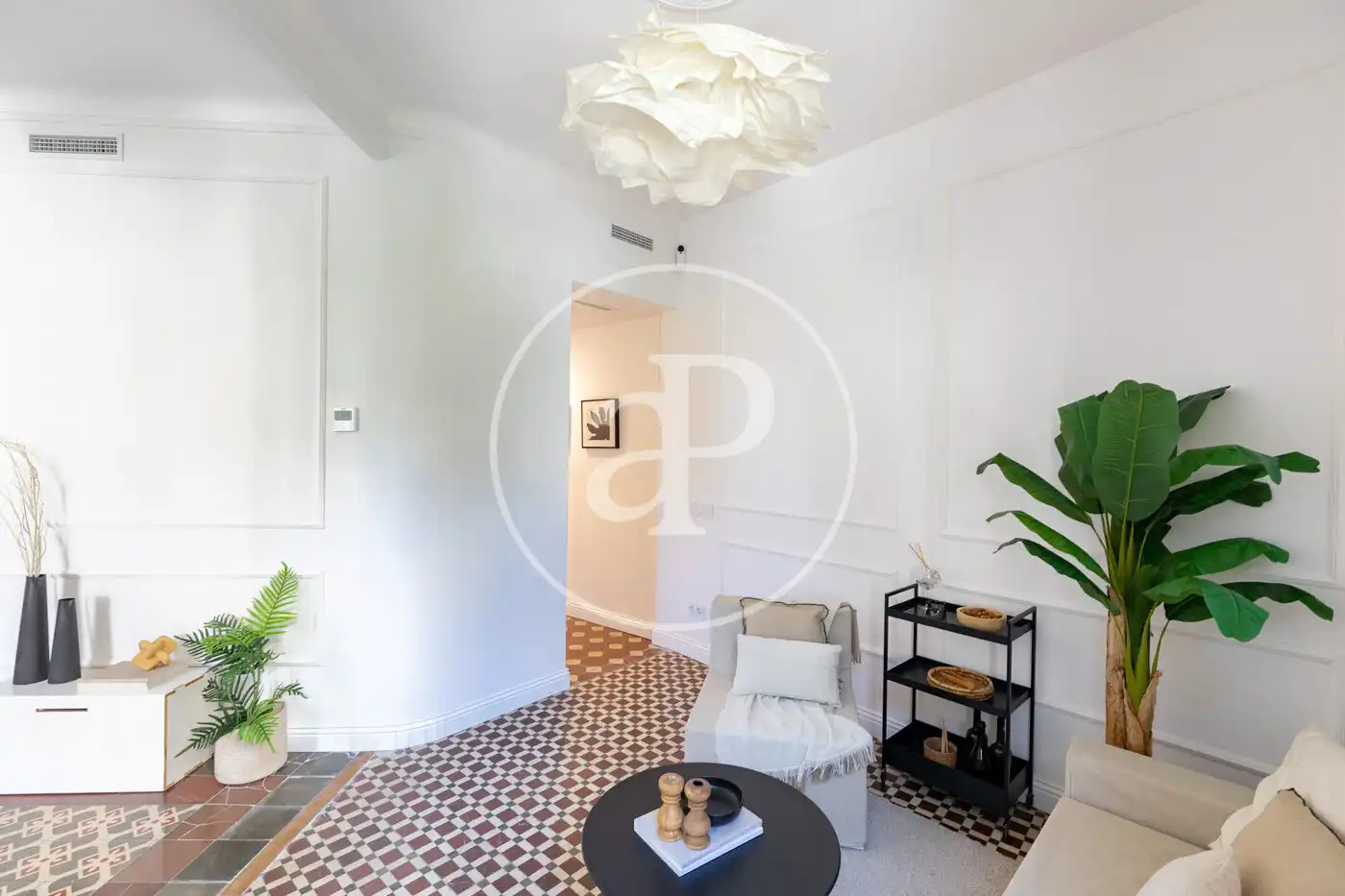 Wohnzimmer von Wohnung zum Verkauf in Barcelona mit Klimaanlage, Heizung und Balkon