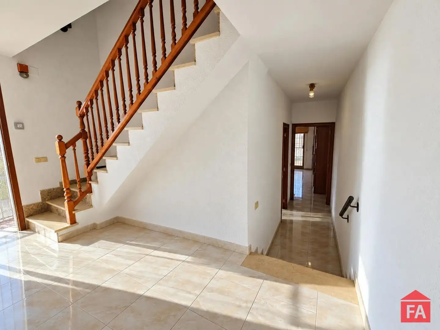 Detached homes for sale in Albinyana  with Terrace, Balcony and Alarm