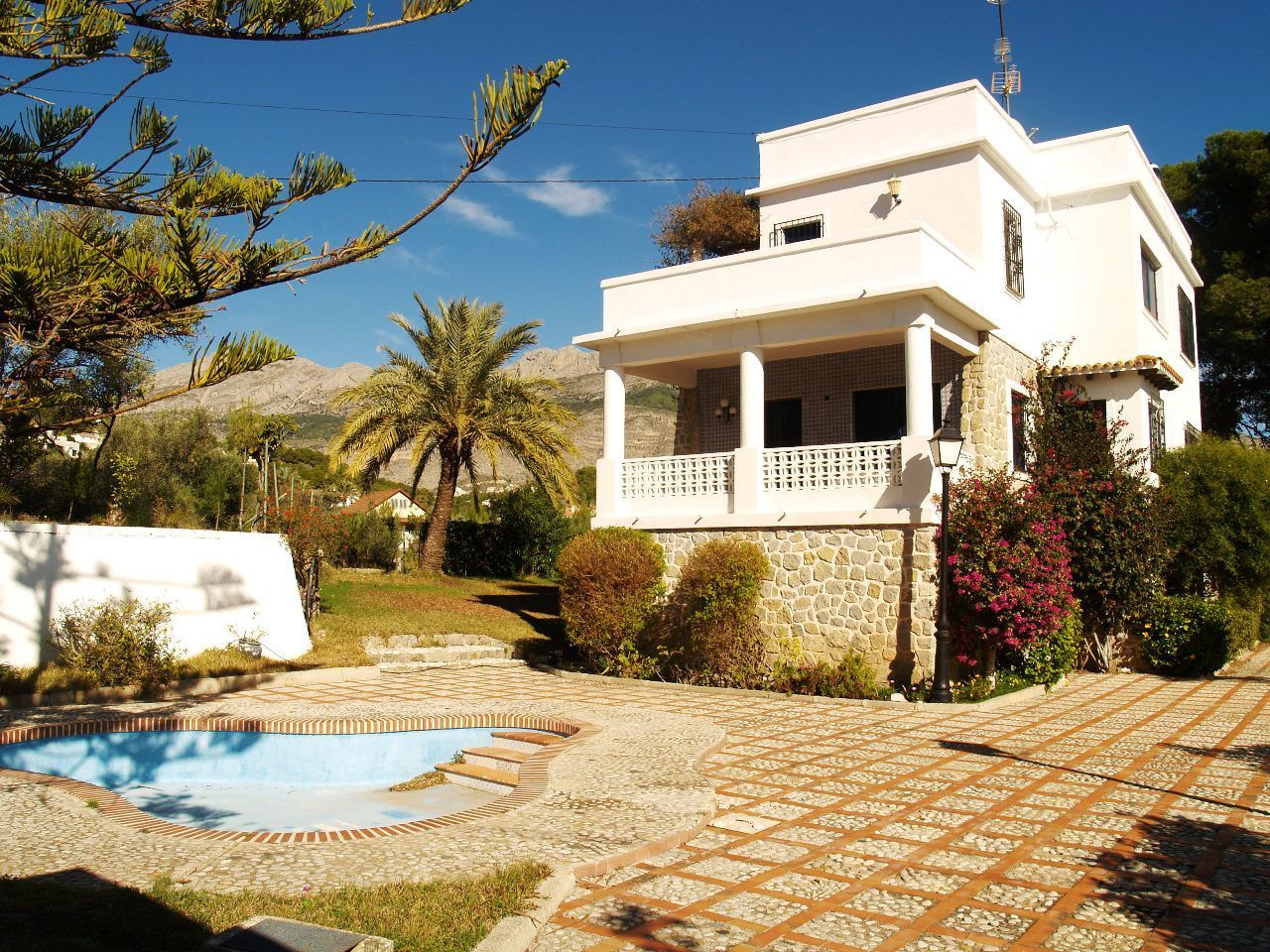 Jardí de Casa o xalet en venda en Altea amb Aire condicionat, Calefacció i Piscina