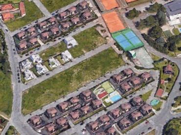 Terrenys i solars en venda a da Dulzaina 0
