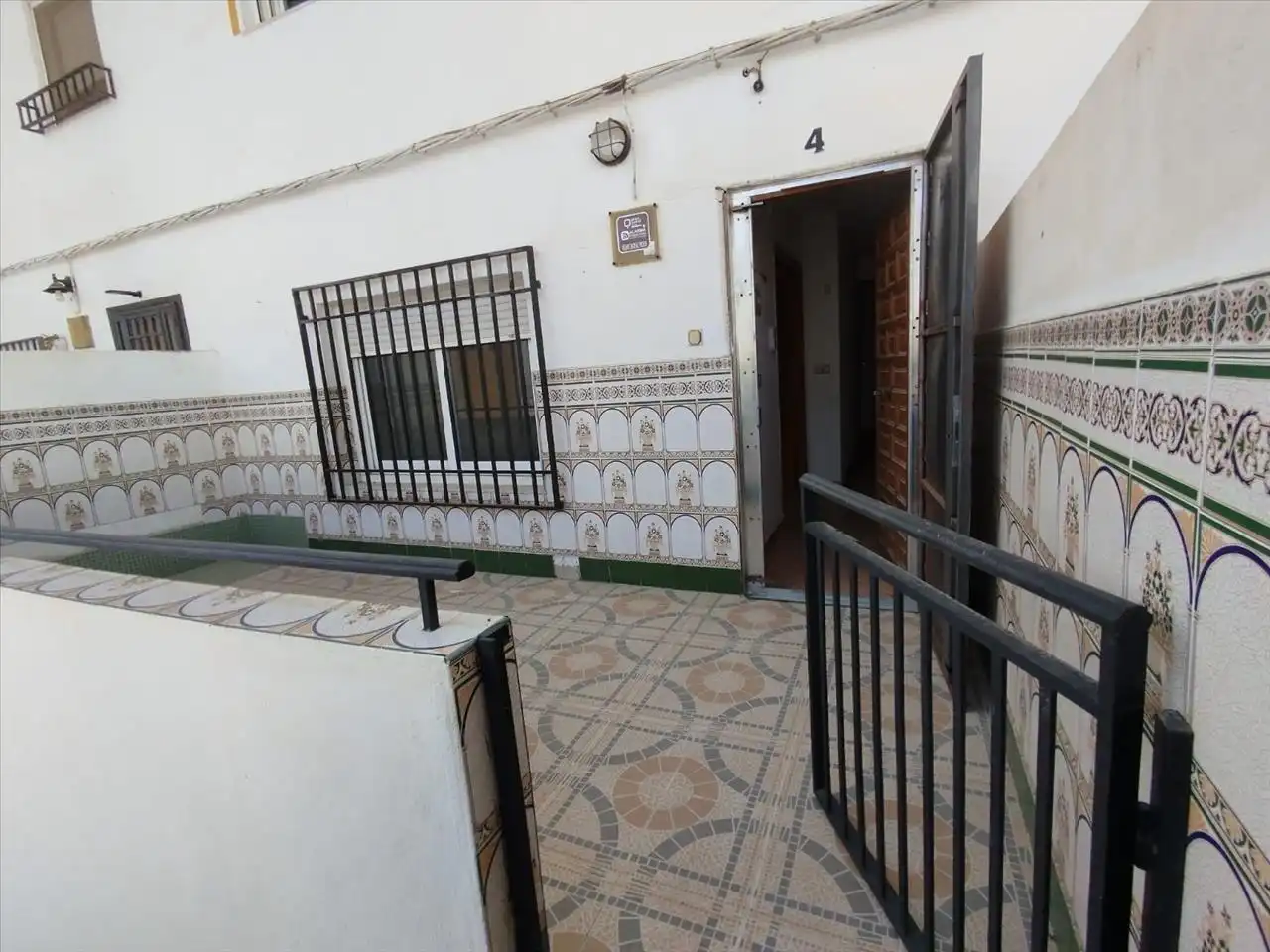 Exterior view of Flat for sale in Almendralejo  with Terrace