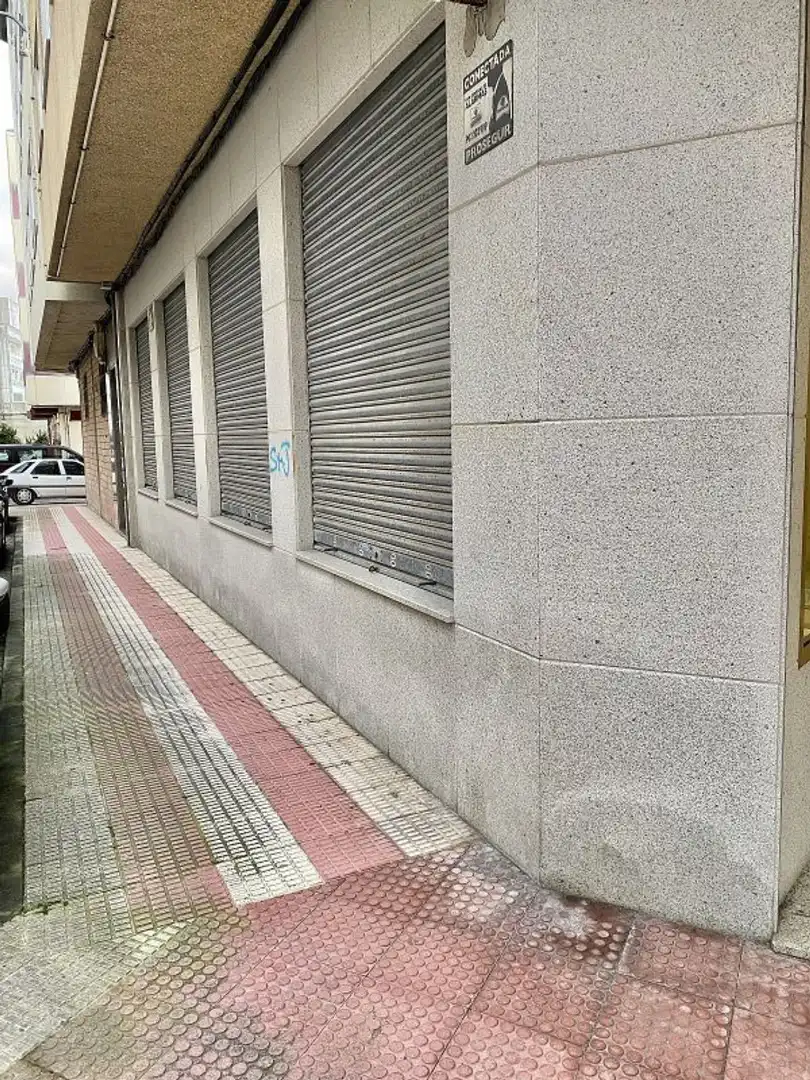 Vista exterior de Local de alquiler en Arteixo con Calefacción
