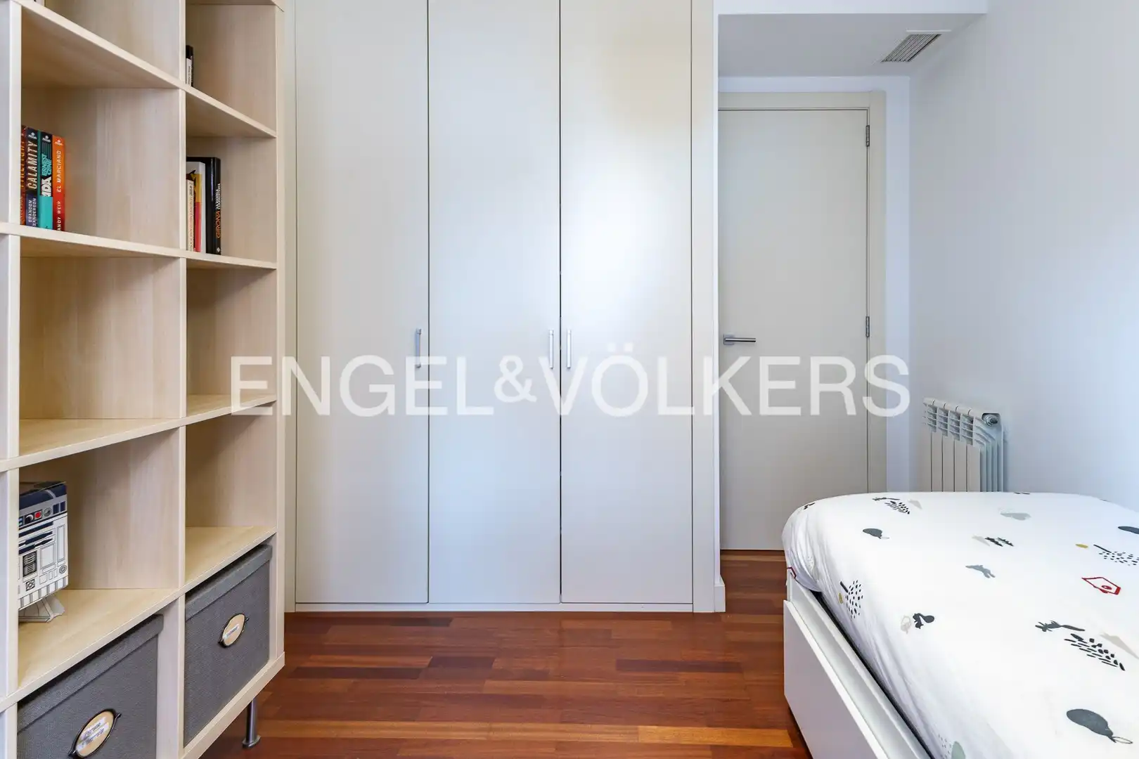 Habitación de Piso en venta en Sant Cugat del Vallès con Aire acondicionado, Calefacción y Jardín privado