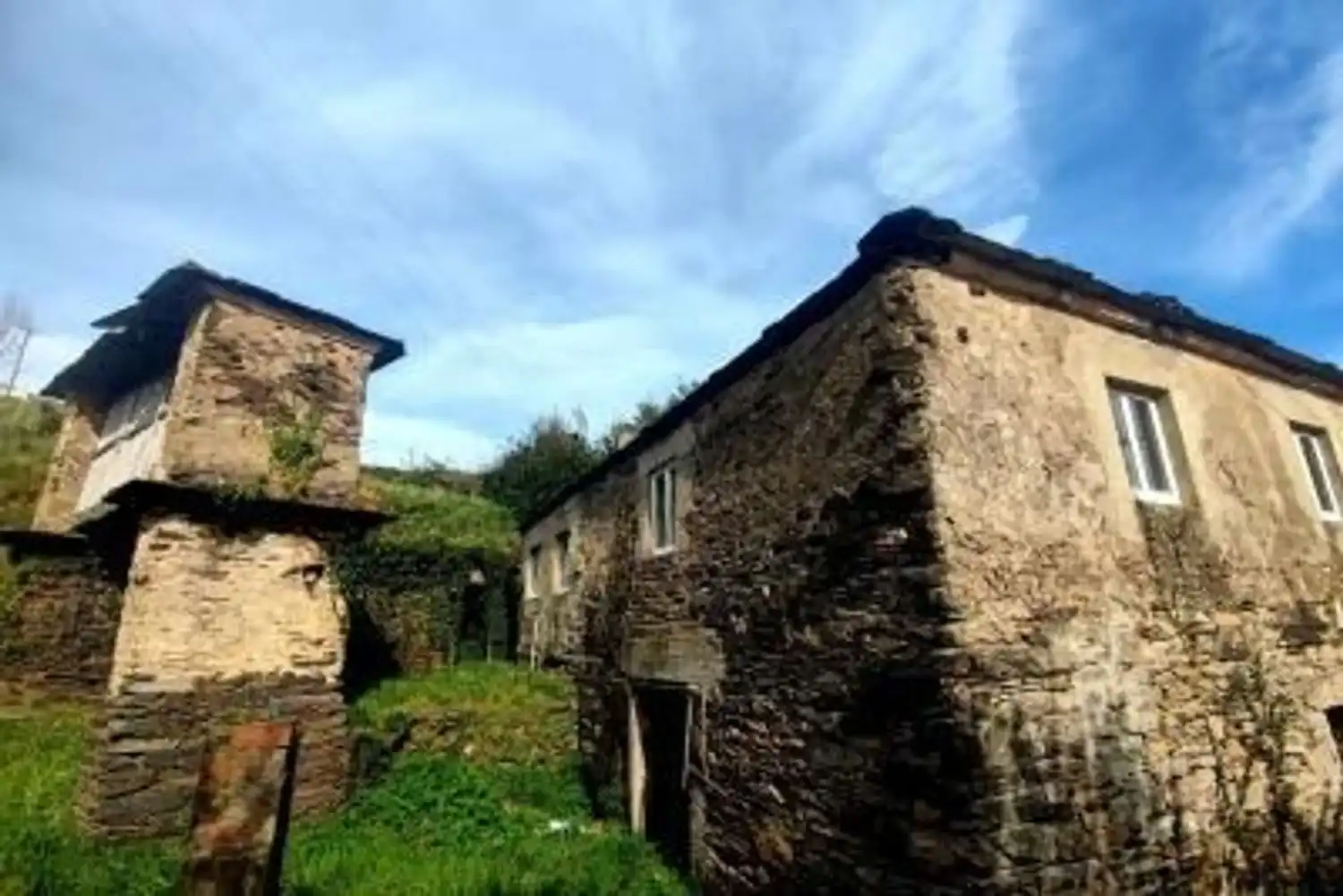 Exterior view of Houses for sale in Vegadeo  with Storage room