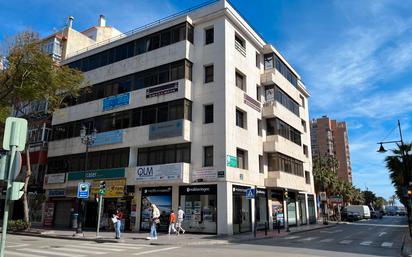 Vista exterior de Oficina de lloguer en Fuengirola amb Aire condicionat