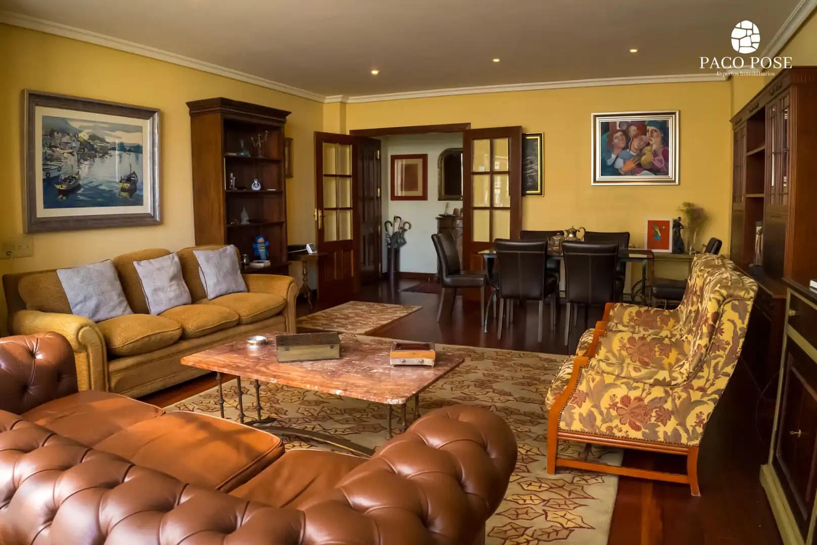 Sala de estar de Piso en venta en A Coruña Capital  con Calefacción, Trastero y Amueblado