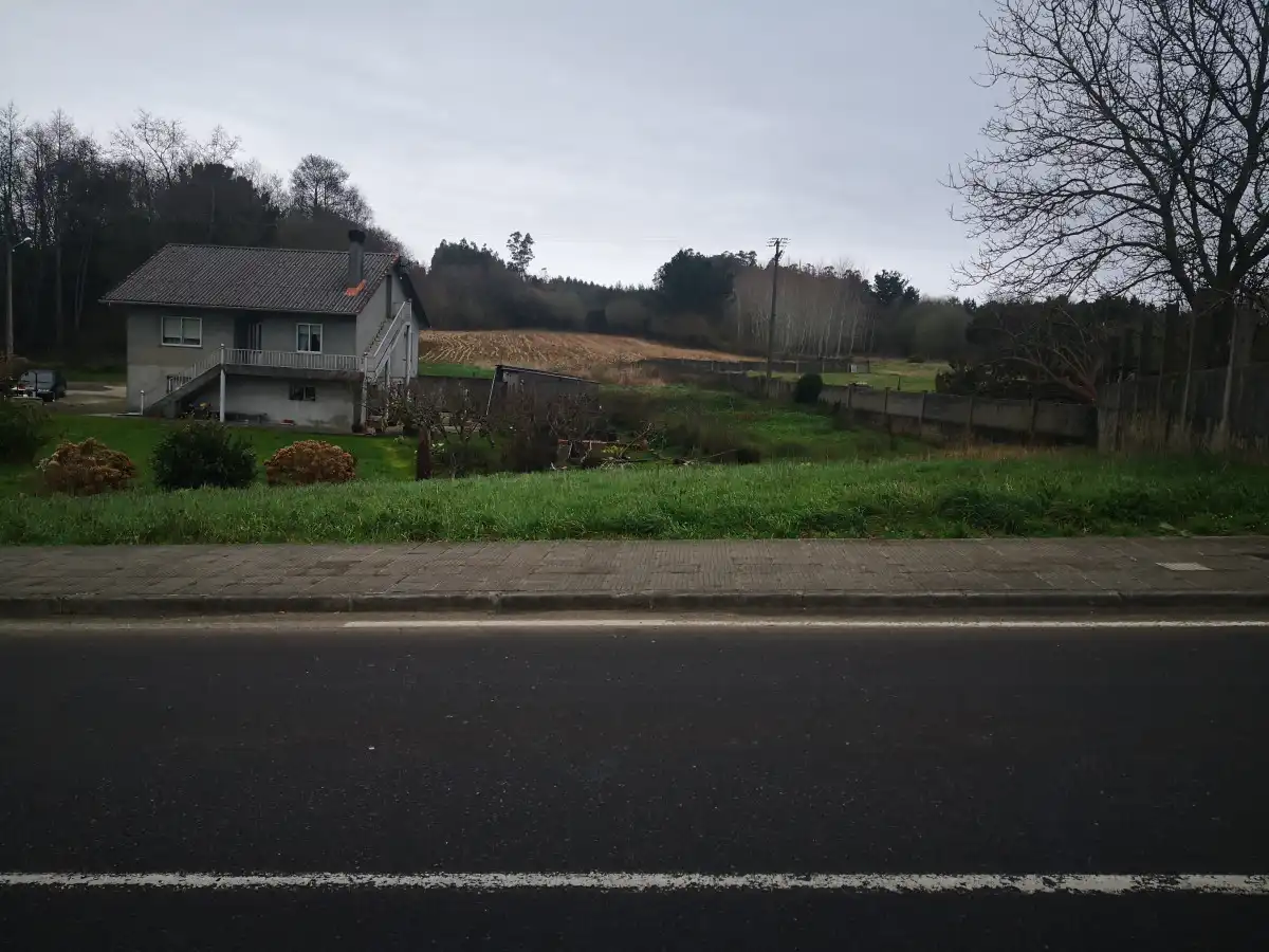 Wohnbaugrundstück zum Verkauf in O Iglesario , Golmar, Laracha