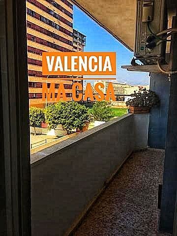 Exterior view of Flat to rent in  Valencia Capital  with Air Conditioner, Heating and Terrace