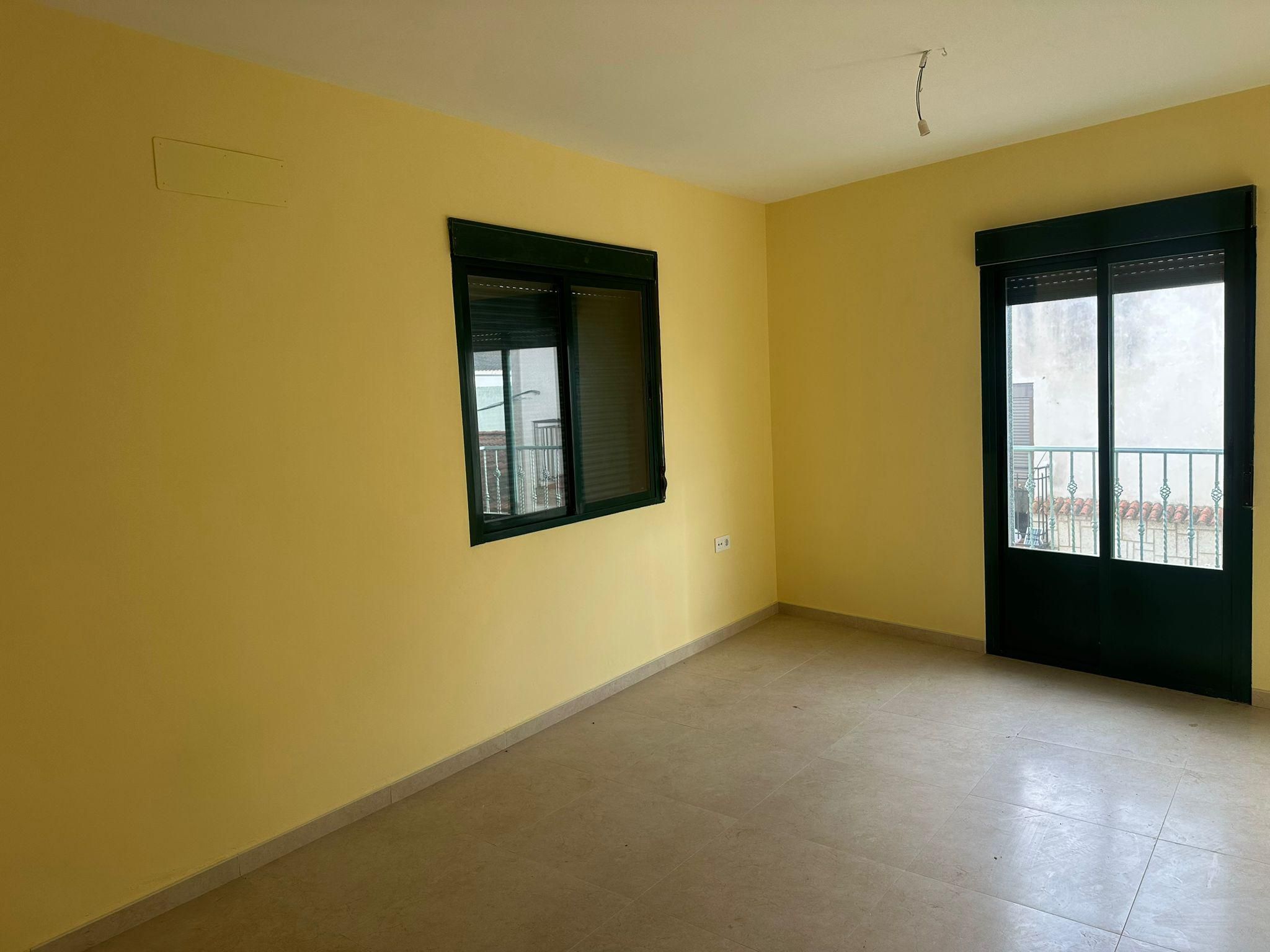 Apartament en venda en Casar de Cáceres amb Balcó