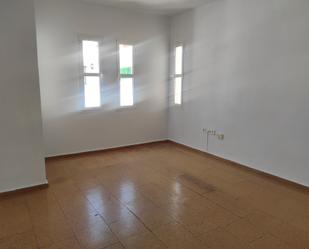 Bedroom of Flat to rent in  Sevilla Capital  with Air Conditioner and Balcony