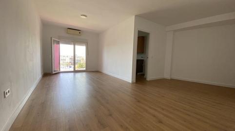 Foto 2 de Piso de alquiler en Plaza Mercat, Port Saplaya, Alboraya