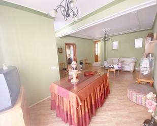 Single-family semi-detached to rent in Gilena  with Air Conditioner, Terrace and Balcony