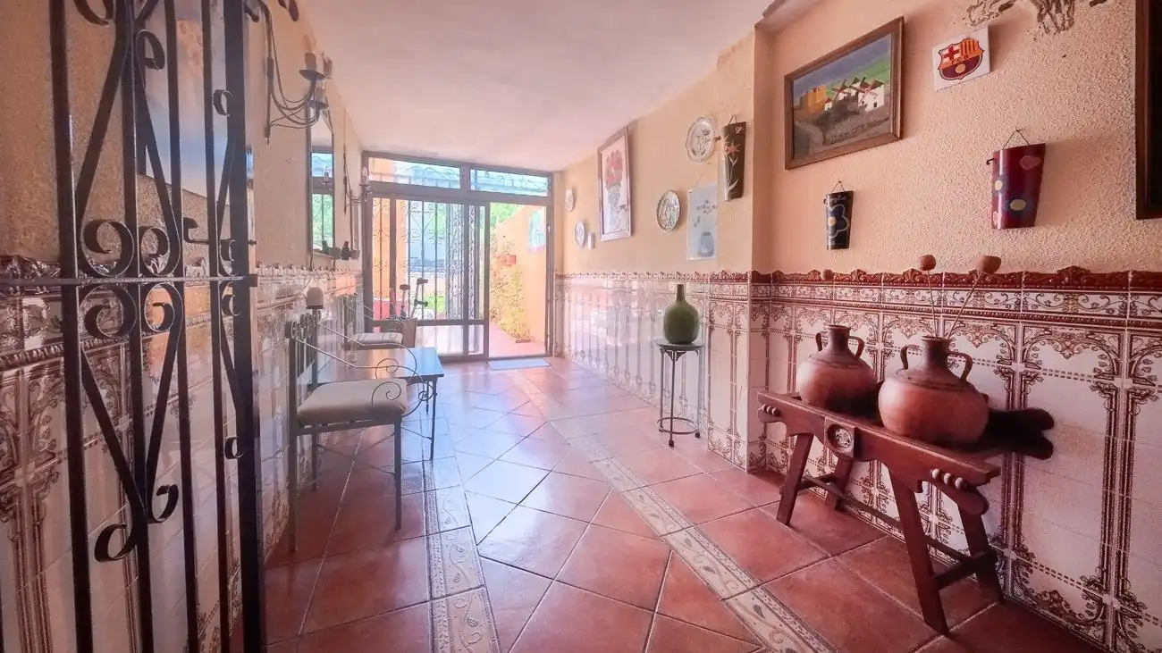 Detached house with pool for sale in San Rafael - Nucia Park, imagen 32