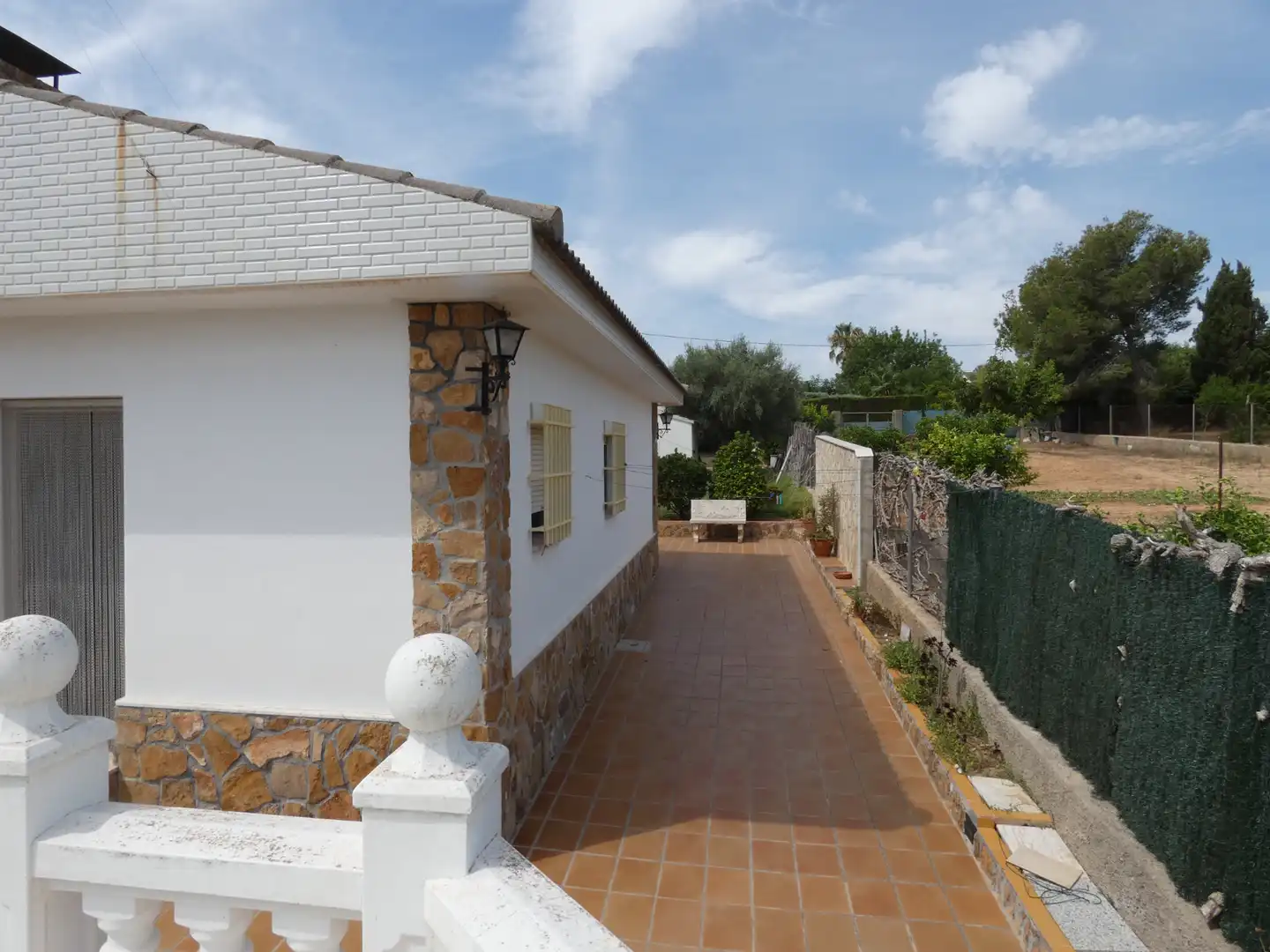 Vista exterior de Casa o chalet en venta en Godelleta con Aire acondicionado, Jardín privado y Terraza