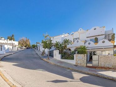 Duplex avec ascenseur à vendre à Urbanización La Reserva