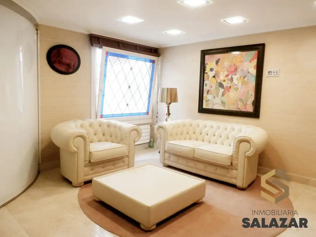 Sala de estar de Oficina en venta en Bilbao  con Aire acondicionado, Calefacción y Amueblado