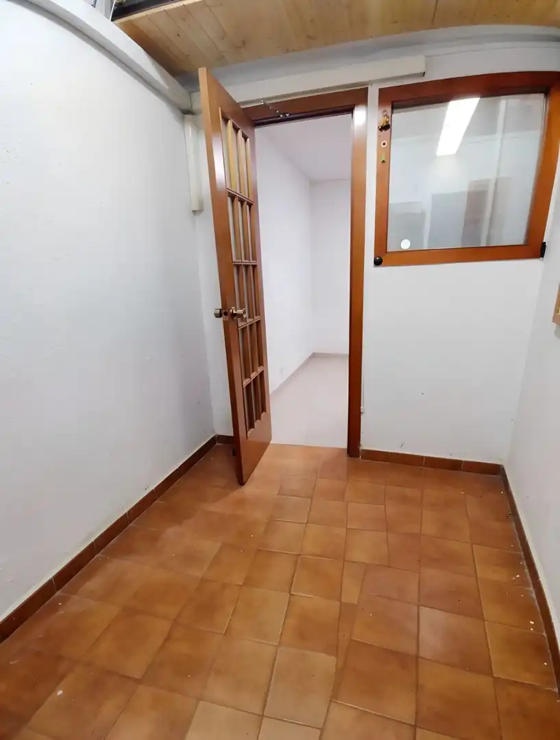 Local de lloguer en Viladecans amb Aire condicionat