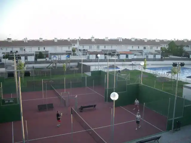 Außenansicht von Wohnung zum Verkauf in Ciempozuelos mit Klimaanlage, Heizung und Terrasse