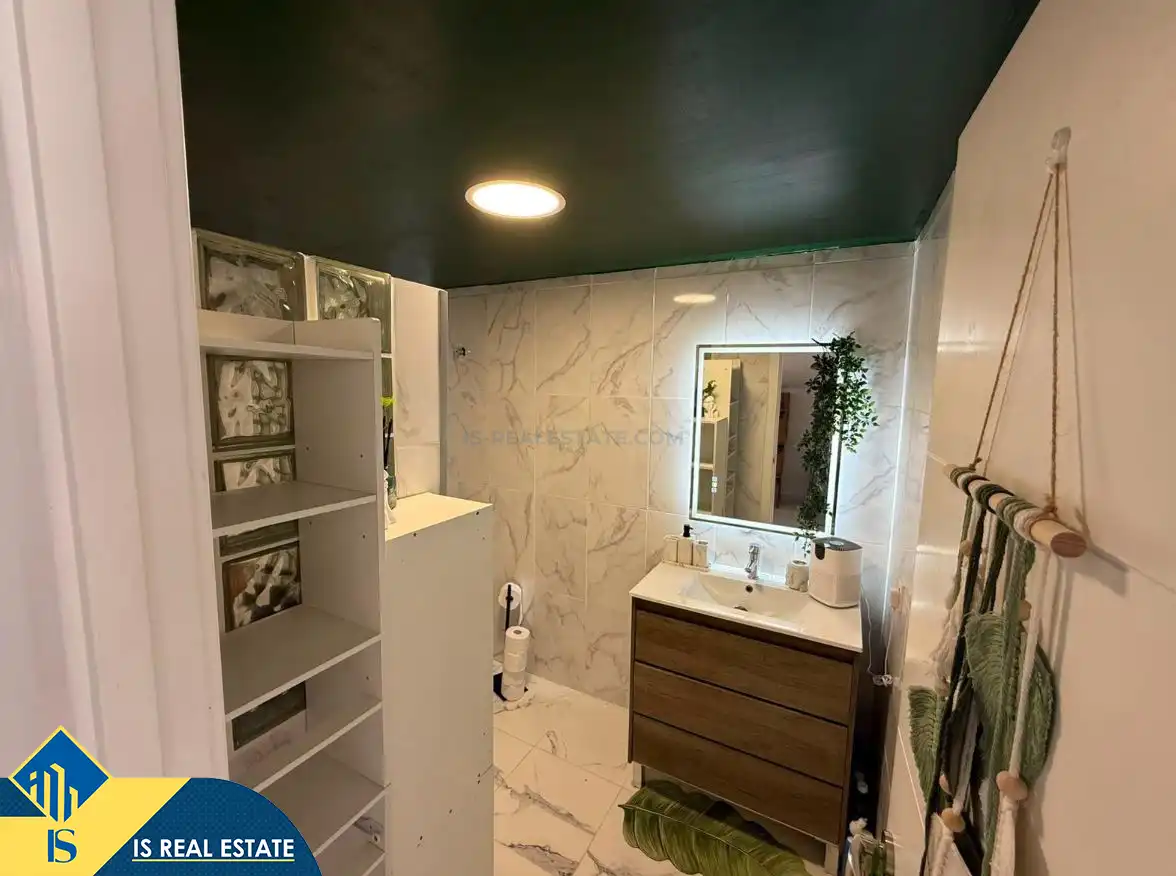 Baño de Dúplex en venta en Torrevieja con Calefacción, Terraza y Amueblado