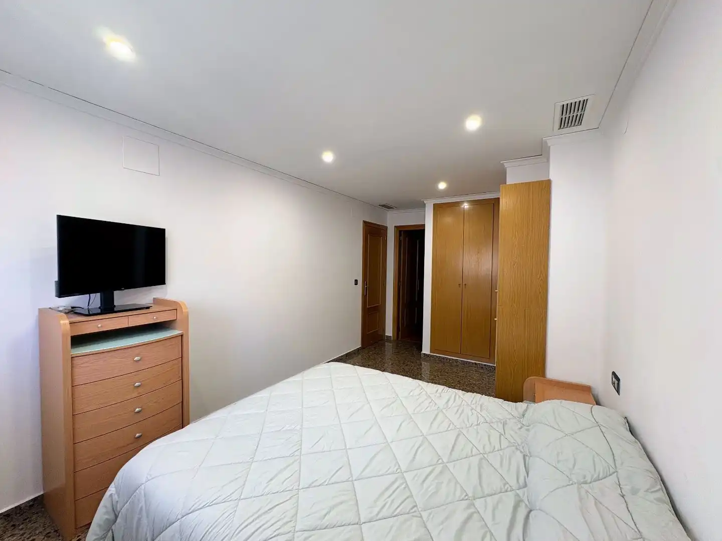 Bedroom of Flat for sale in Alzira