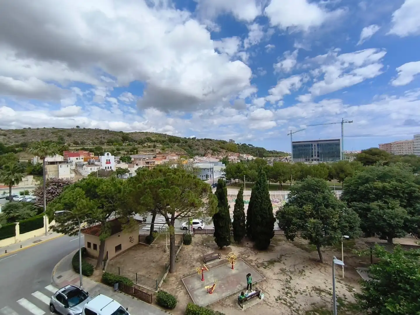 Außenansicht von Wohnung zur Miete in Gandia mit Klimaanlage, Möbliert und Balkon