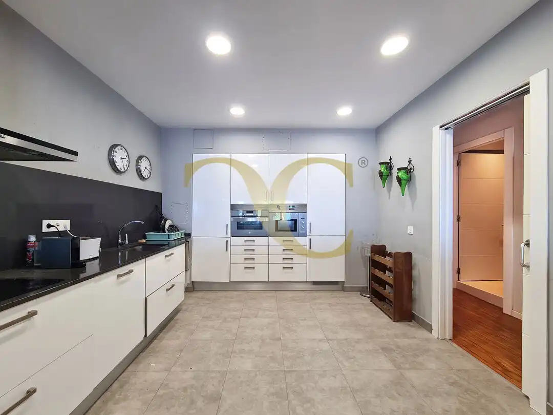 Piso con ascensor en venta en Paseo del Muro de San Lorenzo, imagen 18